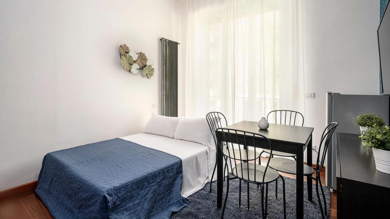 "Violet Dream" - Duomo Citylife Apartment Milan Bagian luar foto